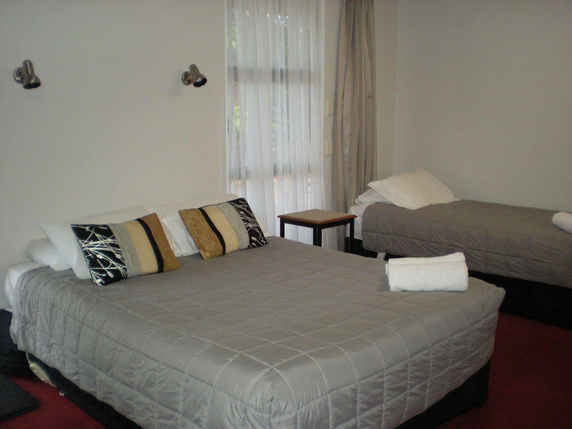Carrington Motel Νιου Πλύμουθ Εξωτερικό φωτογραφία